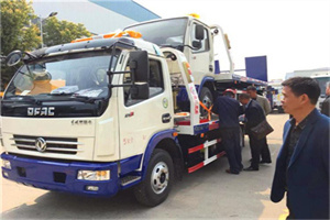 秀洲区汽车道路救援拖车价格